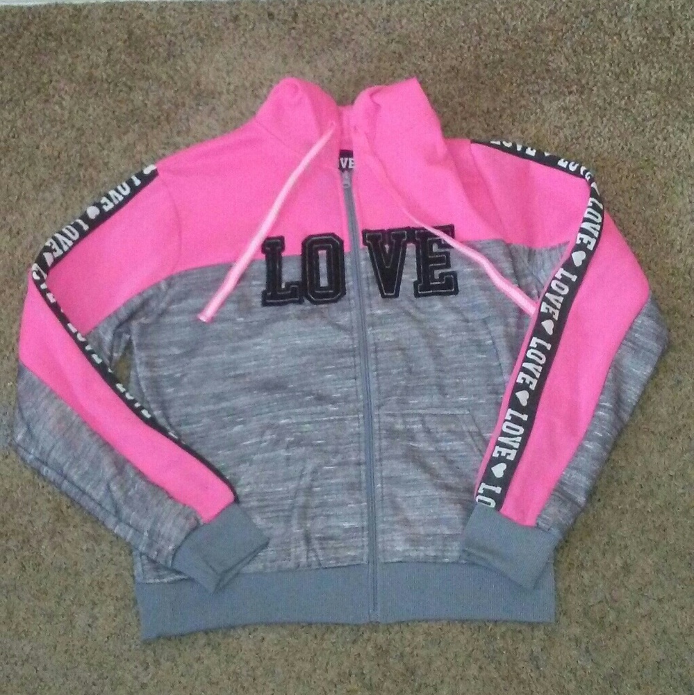 Love hoodie size 1x